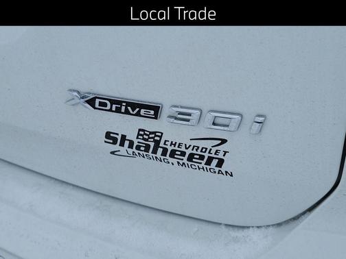 White 2022 BMW X3 xDrive30i
