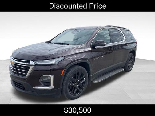 2022 Chevrolet Traverse LT Leather