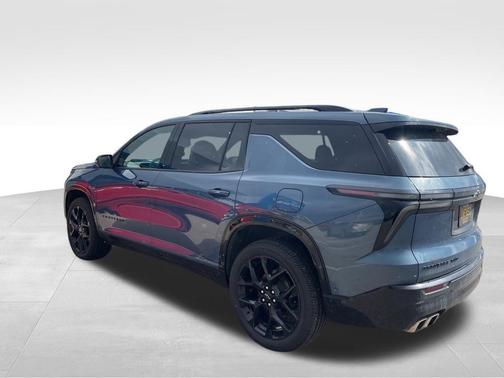 Lakeshore Blue Metallic 2024 Chevrolet Traverse RS