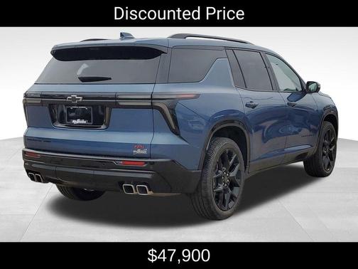 Lakeshore Blue Metallic 2024 Chevrolet Traverse RS