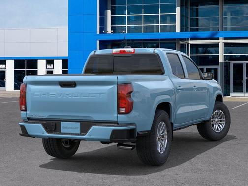 Metallic 2026 Chevrolet Colorado LT