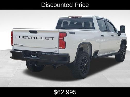Summit White 2026 Chevrolet Silverado 2500 LT