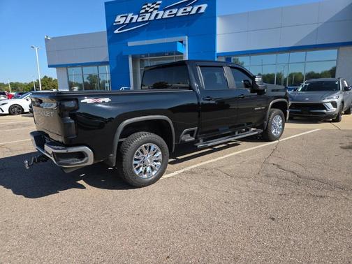 2024 Chevrolet Silverado 2500 LT