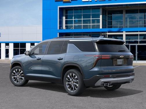 Lakeshore Blue Metallic 2026 Chevrolet Traverse LT