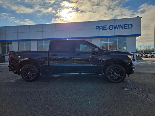 2022 Chevrolet Silverado 1500 RST