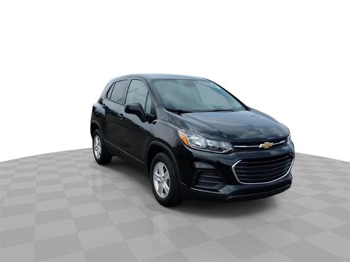 2022 Chevrolet Trax LS
