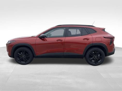 Cayenne Orange Metallic 2024 Chevrolet Trax ACTIV