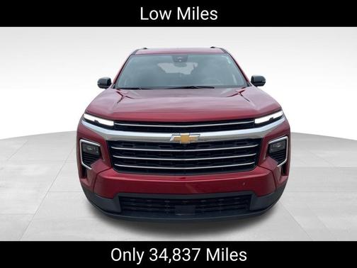 Radiant Red 2024 Chevrolet Traverse LT