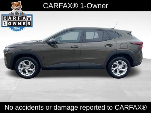 Harvest Gold / Bronze 2024 Chevrolet Trax LS