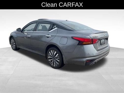 Gun Metallic 2024 Nissan Altima 2.5 SV