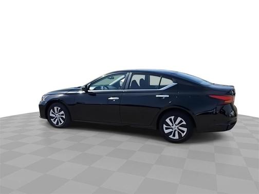 2023 Nissan Altima 2.5 S