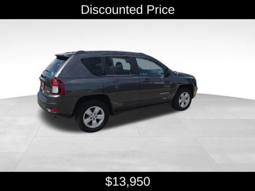 Granite Crystal Clearcoat Metallic 2017 Jeep Compass Latitude
