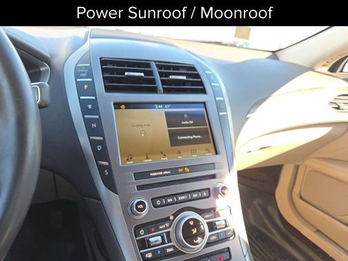 2017 Lincoln MKZ Select