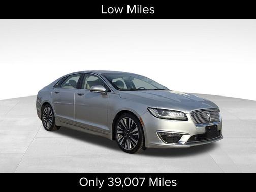 2017 Lincoln MKZ Select