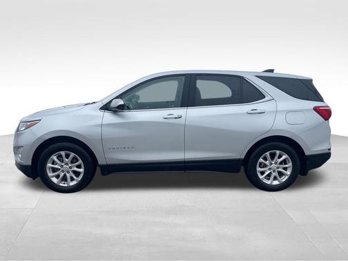 Silver Ice Metallic 2020 Chevrolet Equinox 2LT