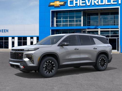 Sterling Gray Metallic 2026 Chevrolet Traverse Z71