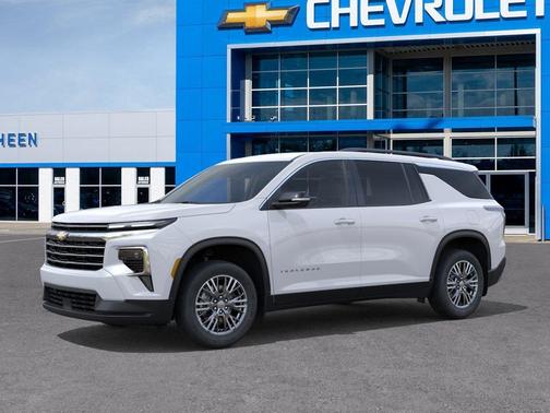 Summit White 2027 Chevrolet Traverse LT