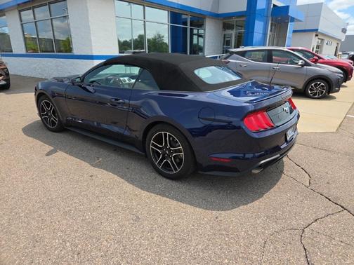 2020 Ford Mustang EcoBoost Premium