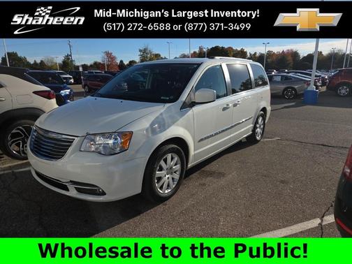 2013 Chrysler Town & Country Touring