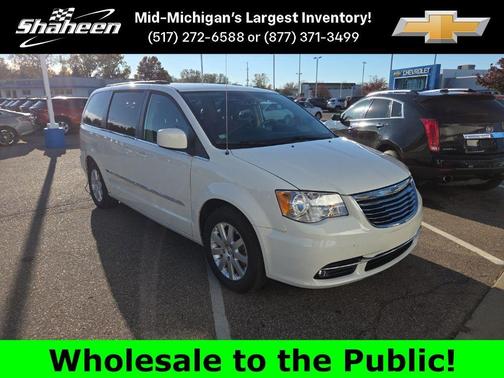 2013 Chrysler Town & Country Touring