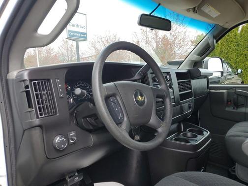 2024 Chevrolet Express 2500 Work Van