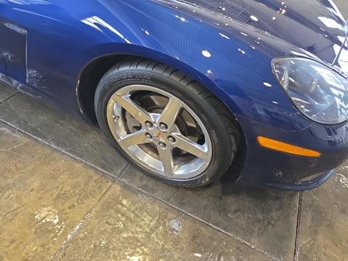 2006 Chevrolet Corvette Base