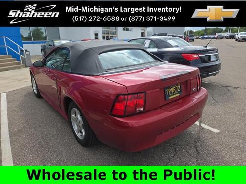 2001 Ford Mustang Base