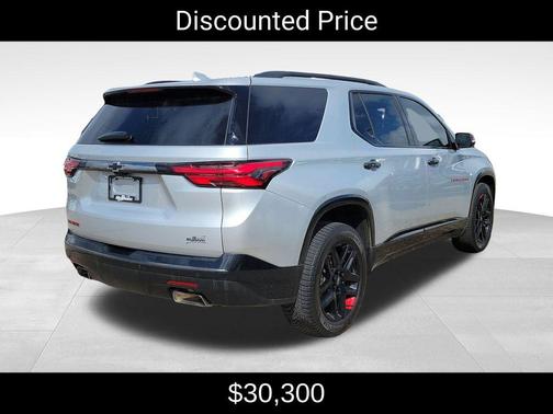 2022 Chevrolet Traverse Premier