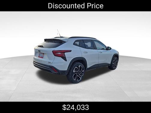 Summit White 2024 Chevrolet Trax 2RS