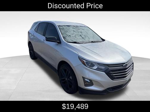 Silver Ice Metallic 2021 Chevrolet Equinox 1LT