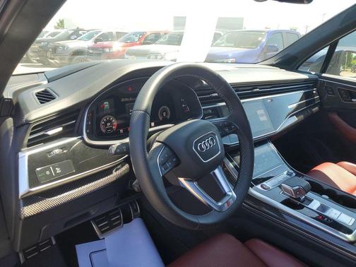 Mythos Black Metallic 2023 Audi SQ7 4.0T Premium Plus