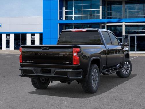2026 Chevrolet Silverado 2500 Custom