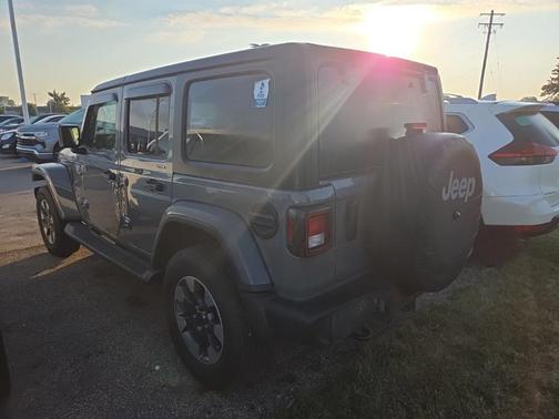 2021 Jeep Wrangler Unlimited Sahara