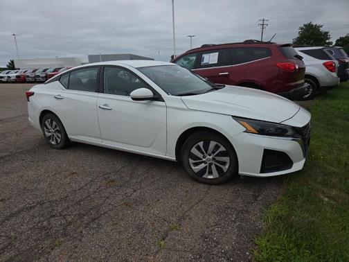 2023 Nissan Altima 2.5 S