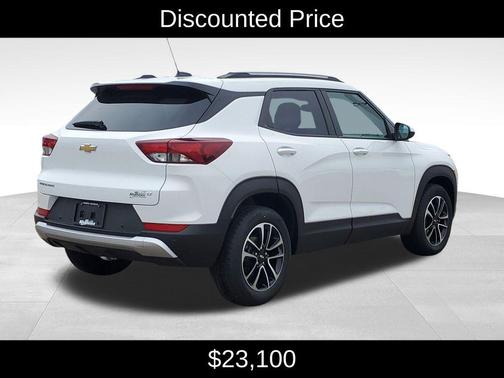 Summit White 2024 Chevrolet Trailblazer LT