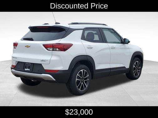 Summit White 2024 Chevrolet Trailblazer LT