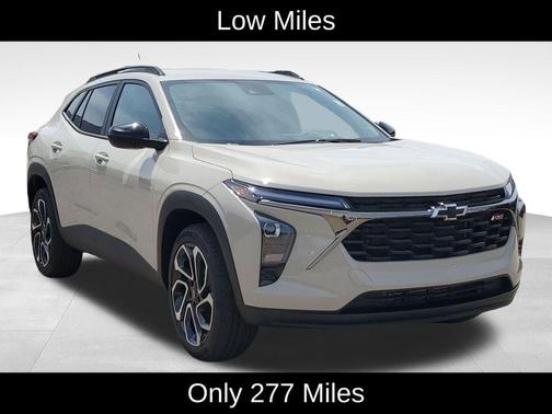 White Sand 2026 Chevrolet Trax 2RS