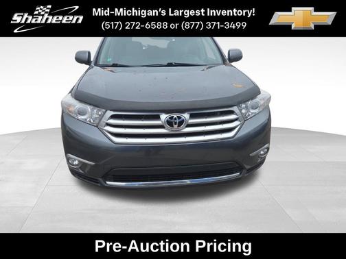 Magnetic Gray Metallic 2012 Toyota Highlander Limited