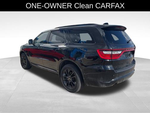 DB Black Crystal Clearcoat 2022 Dodge Durango GT