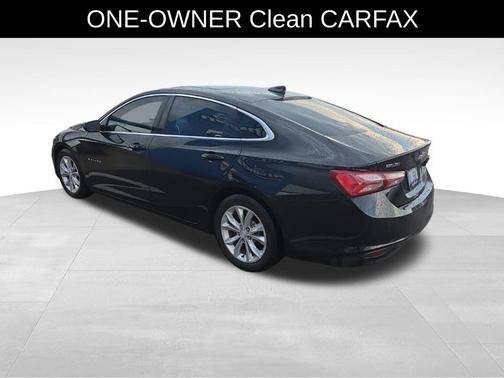 Mosaic Black Metallic 2019 Chevrolet Malibu Hybrid