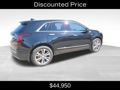 Stellar Black Metallic 2025 Cadillac XT5 Premium Luxury