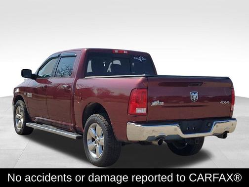 Delmonico Red Pearlcoat 2016 RAM 1500 Big Horn