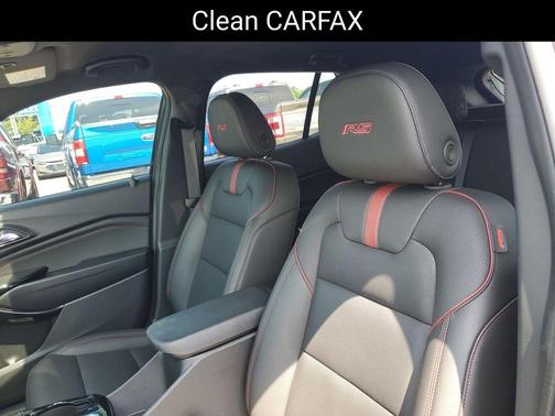Mosaic Black Metallic 2024 Chevrolet Trax 2RS