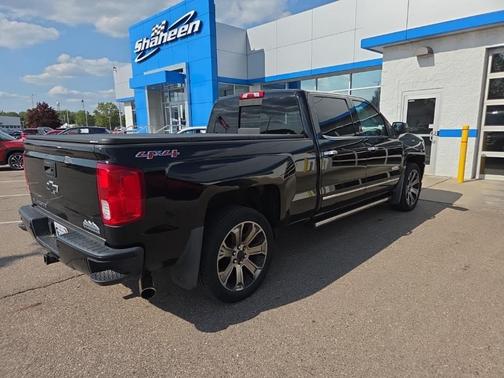 2017 Chevrolet Silverado 1500 High Country