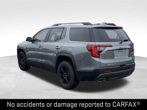2022 GMC Acadia AT4