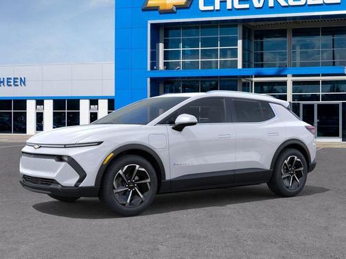2026 Chevrolet Equinox EV LT 2