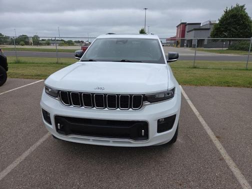 2022 Jeep Grand Cherokee L Overland