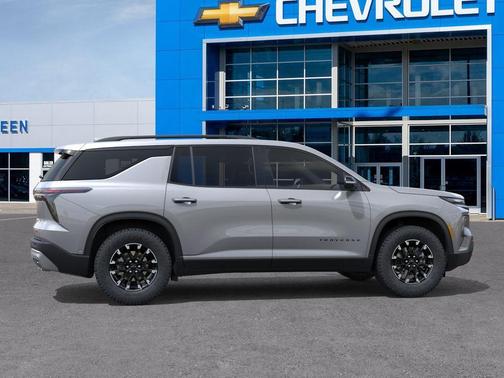 Sterling Gray Metallic 2026 Chevrolet Traverse Z71