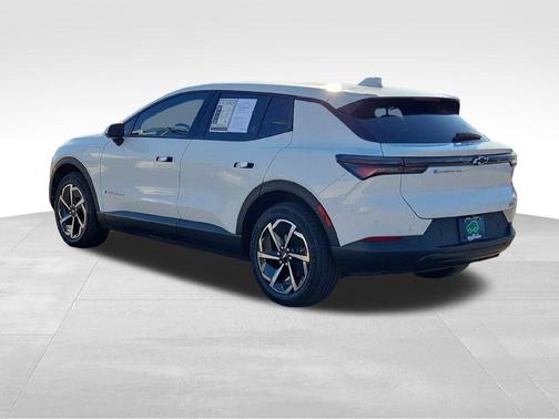 Summit White 2025 Chevrolet Equinox EV LT