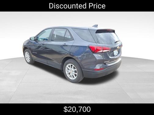 2022 Chevrolet Equinox LS